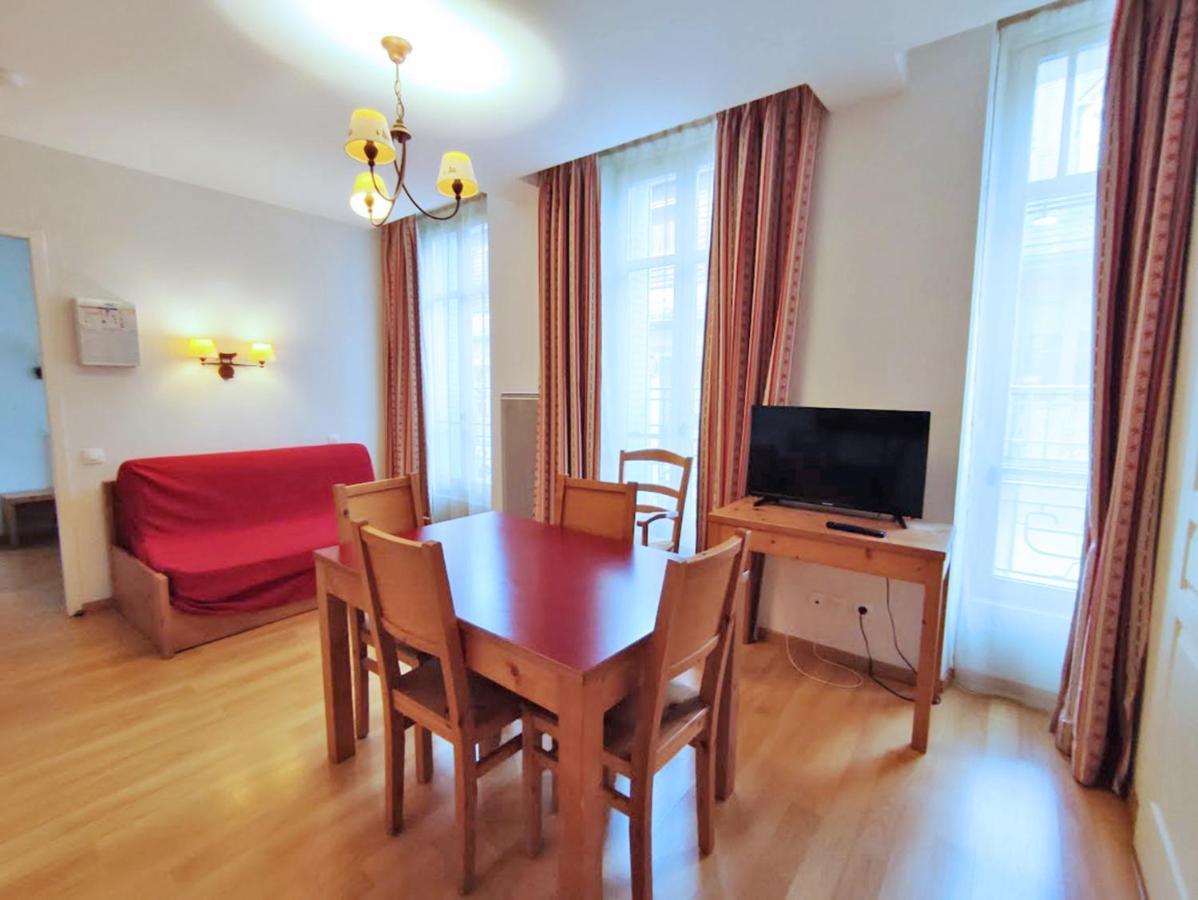 La Petite Ourse, T2, Centre Luchon, Wifi, Casier A Skis, Ascenseur, 4 Personnes Bagnères-de-Luchon Eksteriør billede